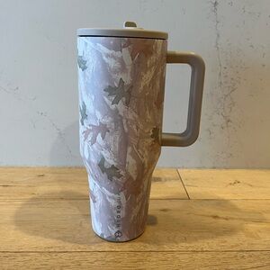 Camo Travel Mug with Handle